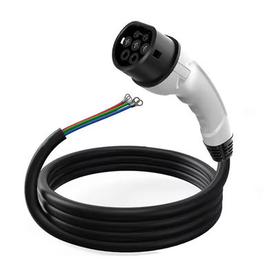 Kualitas Kabel Pengisi Daya EV Tipe 2 AC Steker Konektor Betina IEC 62196-2 5m pabrik